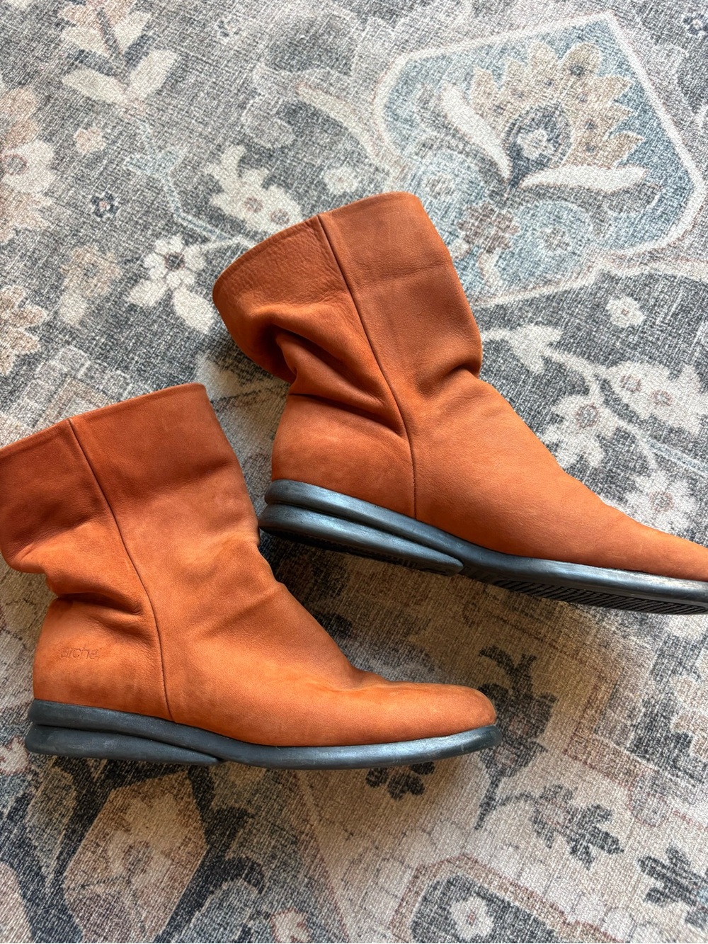 Arche Baryky Nubuck Leather Ankle Boot size 39